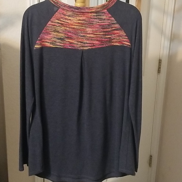 Wonderland By Orange Sweater - Picture 2 of 3